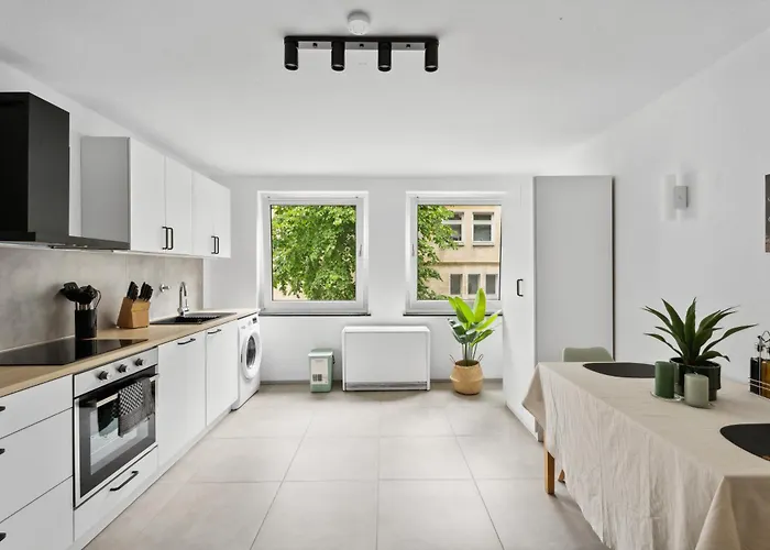 Sunlight Naehe Messe Und Uniklinik